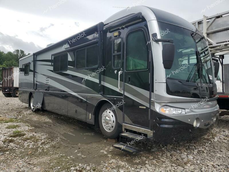 FREIGHTLINER CHASSIS X 2003 black motorize diesel 4UZAAHBSX3CL87640 photo #1