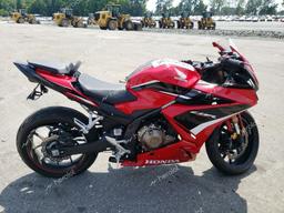 HONDA CBR500 RA 2023 red  gas MLHPC6252P5401576 photo #2