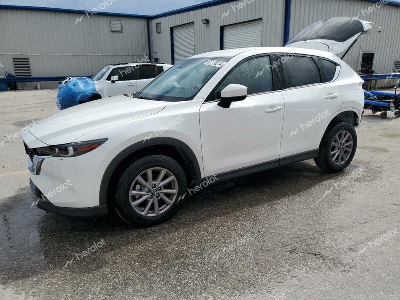 MAZDA CX-5 SELEC 2022 white  gas JM3KFBBM7N0633189 photo #1