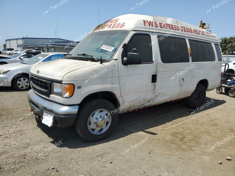 FORD ECONOLINE 2002 white extended gas 1FDNS24L72HA13084 photo #1