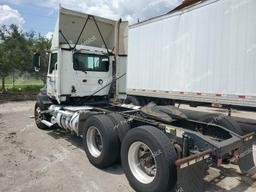 MACK 600 CXU600 2015 white tractor diesel 1M1AW07Y4FM045636 photo #4