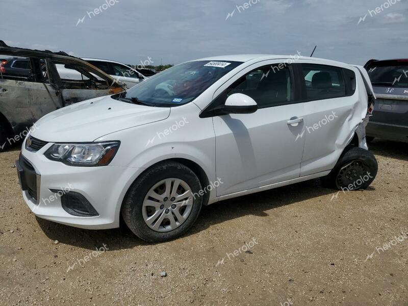 CHEVROLET SONIC 2020 white  gas 1G1JG6SBXL4126177 photo #1