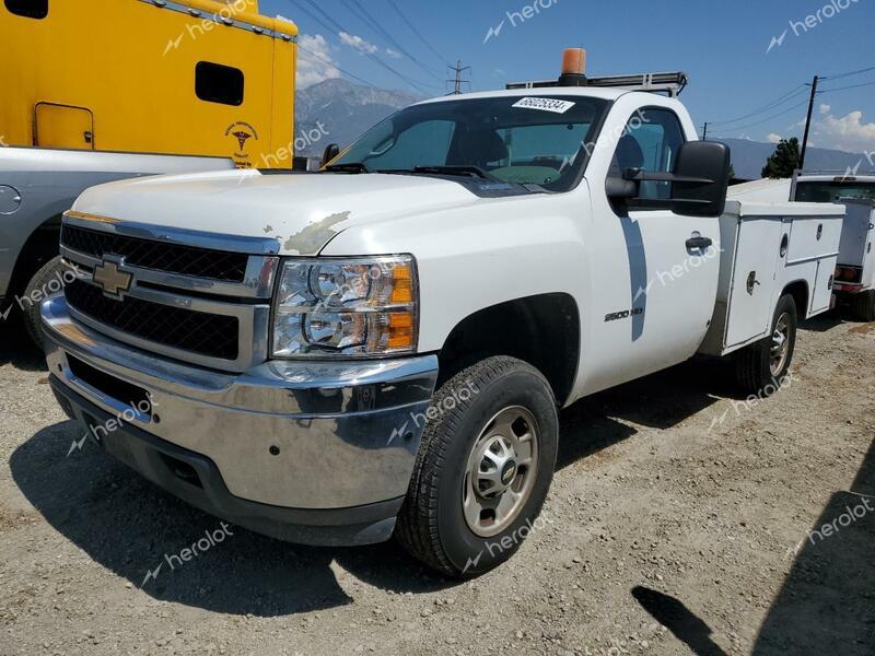 CHEVROLET SILVERADO 2011 white pickup flexible fuel 1GB0CVCG5BF242543 photo #1