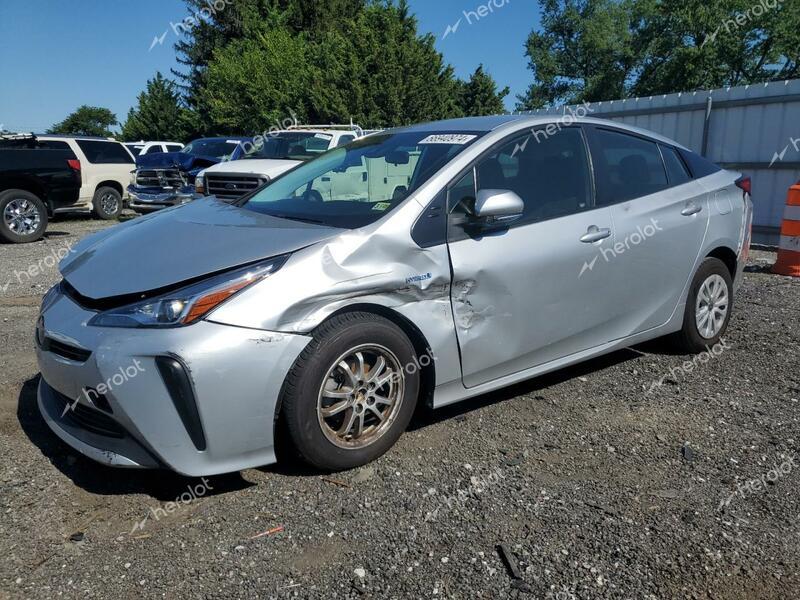 TOYOTA PRIUS NIGH 2022 silver  hybrid engine JTDKAMFUXN3160433 photo #1