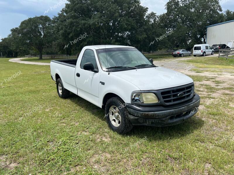 FORD F150 2002 white pickup gas 1FTRF17282NA14950 photo #1