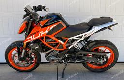 KTM 390 DUKE 2018 orange  gas MD2JPJ408JC266697 photo #4