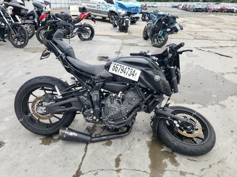 YAMAHA MT07 2023 black  gas JYARM32E7PA007985 photo #1