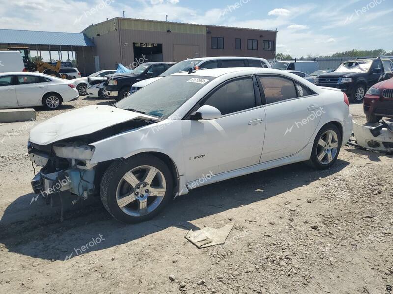 PONTIAC G6 GXP 2009 white  gas 1G2ZM577894203417 photo #1