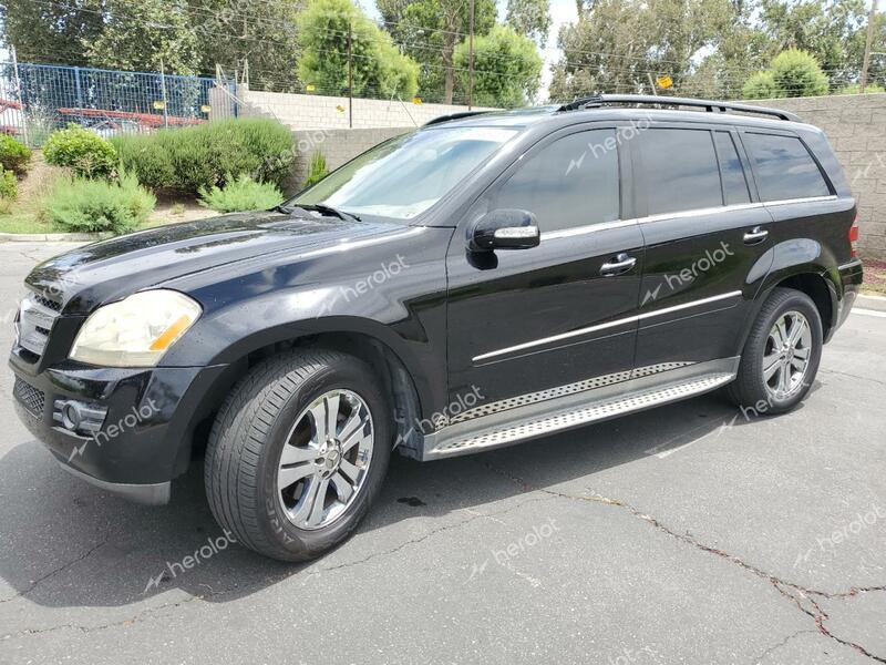 MERCEDES-BENZ GL 450 4MA 2008 black  gas 4JGBF71E38A388708 photo #1