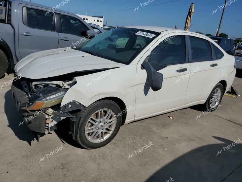 FORD FOCUS SE 2009 white sedan 4d gas 1FAHP35N99W210164 photo #1