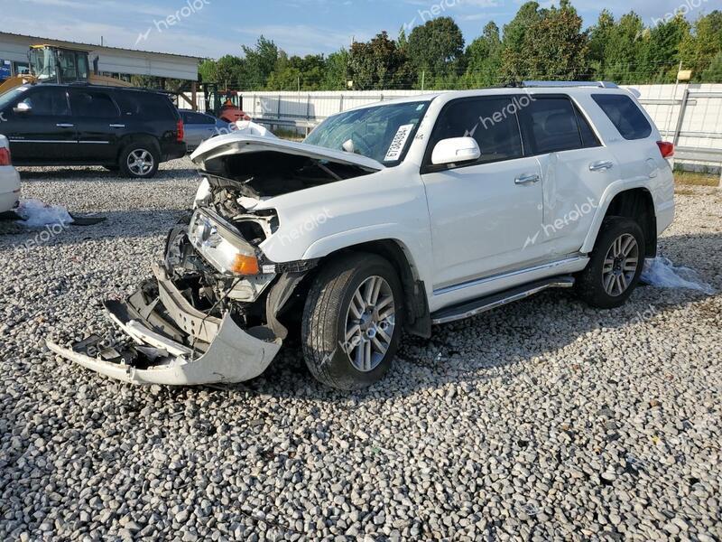 TOYOTA 4RUNNER SR 2013 white  gas JTEBU5JR3D5148459 photo #1