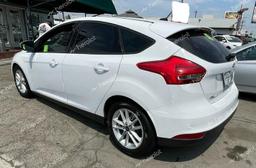 FORD FOCUS SE 2015 white hatchbac gas 1FADP3K23FL301209 photo #4