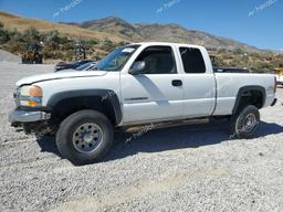 GMC SIERRA K25 2003 white  gas 1GTHK29U23E176716 photo #2