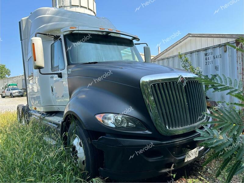 INTERNATIONAL PROSTAR PR 2010 two tone tractor diesel 3HSCUAPR2AN190296 photo #1