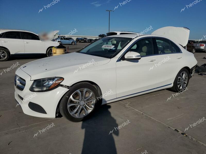 MERCEDES-BENZ C 300 2015 white  gas 55SWF4JB0FU086449 photo #1