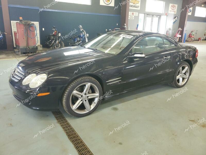 MERCEDES-BENZ SL 500 2004 black  gas WDBSK75F14F070956 photo #1