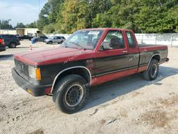 GMC S TRUCK S1 1985 two tone pickup gas 1GTCT14B6F2541881 photo #2