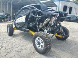 CAN-AM MAVERICK R 2024 black  gas 3JB8GAT48RE000225 photo #4