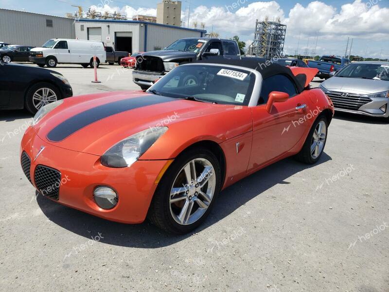 PONTIAC SOLSTICE S 2009 orange  gas 1G2MZ35B89Y107299 photo #1