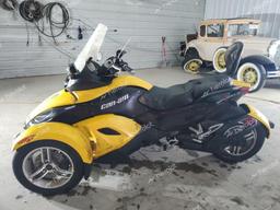 CAN-AM SPYDER ROA 2008 yellow racer gas 2BXJAUA188V000076 photo #4