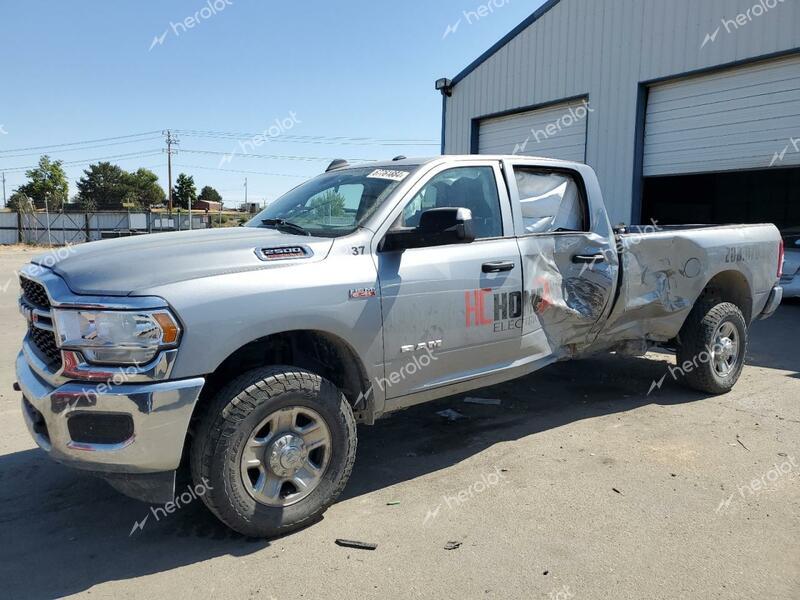 RAM 2500 TRADE 2020 silver  gas 3C6UR5HJ2LG267827 photo #1