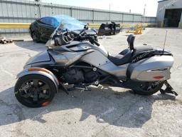 CAN-AM SPYDER ROA 2016 silver road/str gas 2BXREDD24GV001087 photo #4