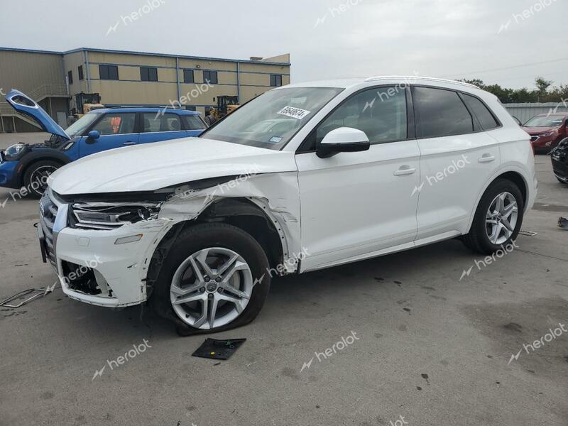 AUDI Q5 PREMIUM 2018 white  gas WA1ANAFYXJ2021320 photo #1