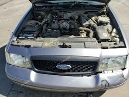 FORD CROWN VICT 2006 gray  gas 2FAFP74W56X132037 photo #4