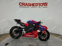 HONDA CBR1000 RR 2023 red  gas JH2SC7718PK600536 photo #2