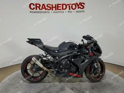 SUZUKI GSX-R1000 2020 black  gas JS1DM11B5L7100080 photo #2