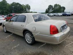 LINCOLN TOWN CAR E 2004 beige  gas 1LNHM81W44Y619650 photo #3