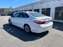 TOYOTA CAMRY HYBR 2015 white sedan 4d hybrid engine 4T1BD1FK1FU159196 photo #4