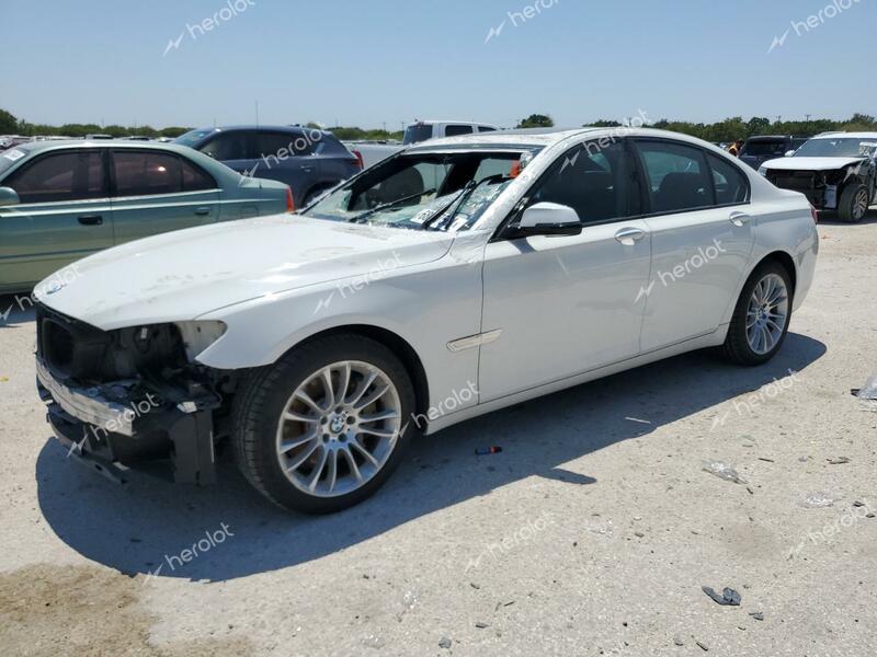 BMW 750 XI 2013 white sedan 4d gas WBAYB6C53DC998329 photo #1