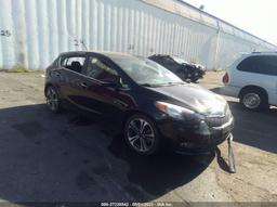 2016 KIA FORTE EX Black  Gasoline KNAFX5A88G5490544 photo #2