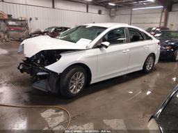 2018 HYUNDAI SONATA SE White  Gasoline 5NPE24AF0JH602282 photo #3