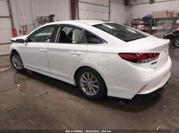 2018 HYUNDAI SONATA SE White  Gasoline 5NPE24AF0JH602282 photo #4