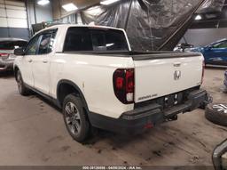 2019 HONDA RIDGELINE RTL-T White  Gasoline 5FPYK3F64KB027742 photo #4