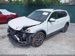 2018 VOLKSWAGEN TIGUAN 2.0T SE/2.0T SEL White  Gasoline 3VV3B7AX4JM064554 photo #3