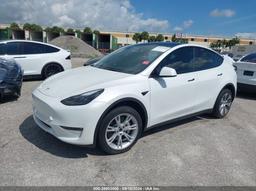 2023 TESLA MODEL Y AWD/LONG RANGE DUAL MOTOR ALL-WHEEL DRIVE White  Electric 7SAYGDEE9PF761733 photo #3