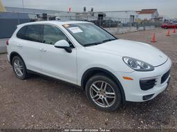 2016 PORSCHE CAYENNE White  Gasoline WP1AA2A28GLA02955 photo #2