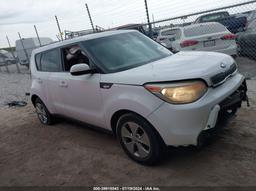 2014 KIA SOUL White  Gasoline KNDJN2A25E7032667 photo #2