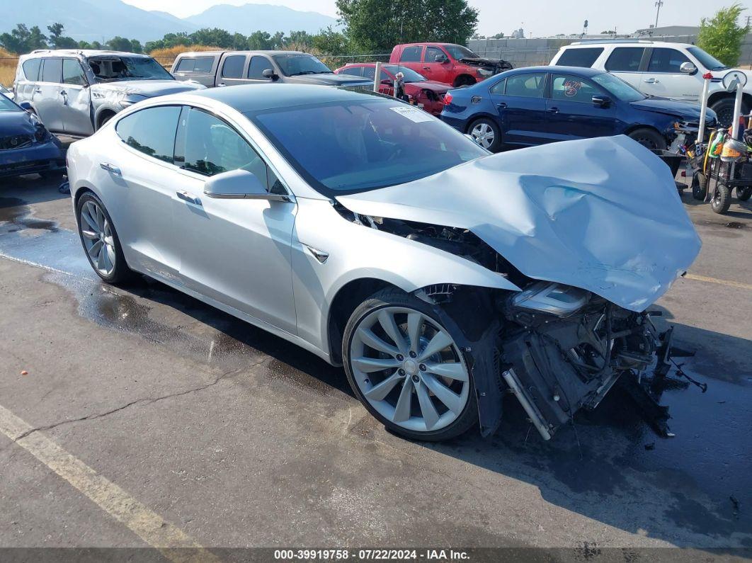 2018 TESLA MODEL S 100D/75D/P100D Gray  Electric 5YJSA1E24JF256795 photo #1