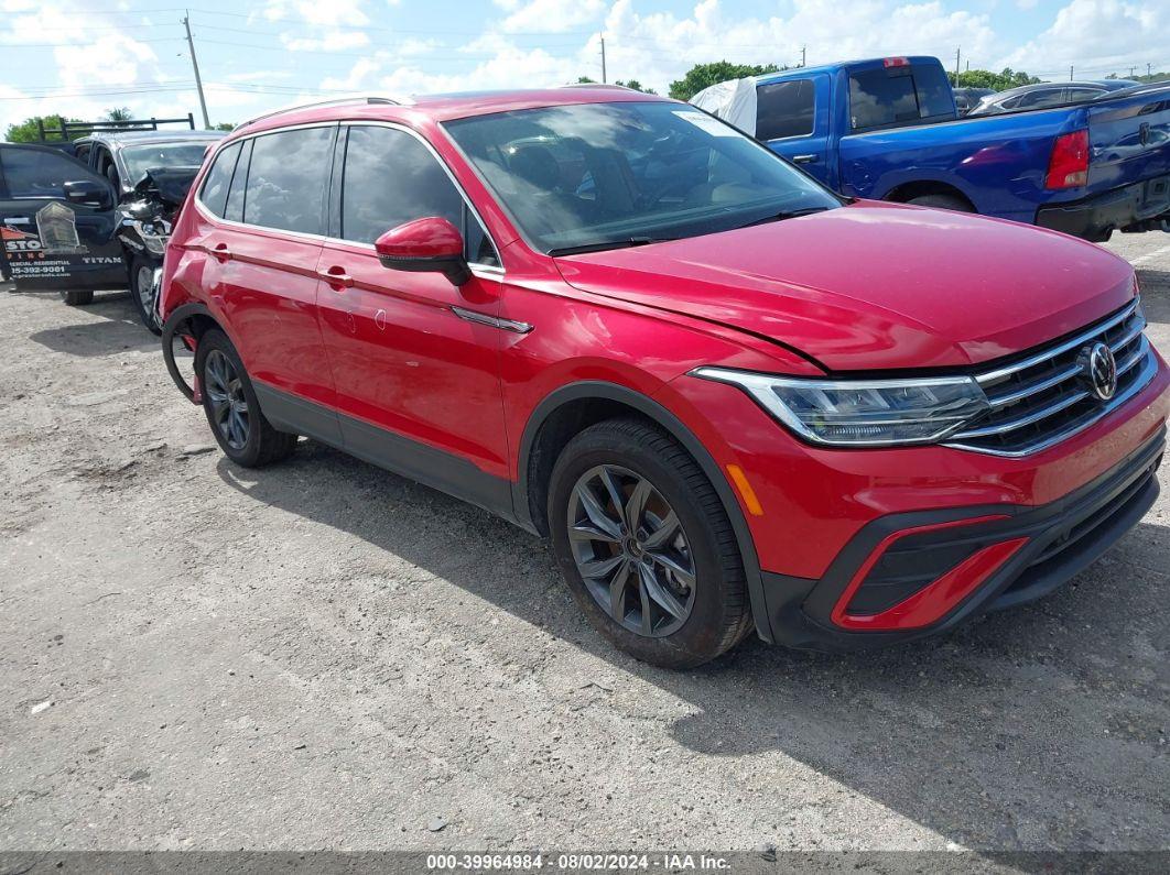 2023 VOLKSWAGEN TIGUAN 2.0T SE Red  Gasoline 3VVNB7AX6PM086251 photo #1