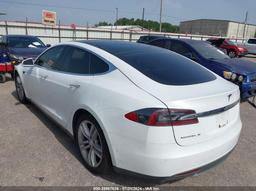 2015 TESLA MODEL S 70D/85D/P85D White  Electric 5YJSA1H28FFP71446 photo #4