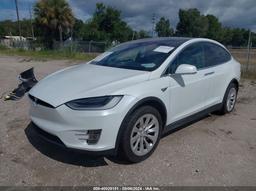 2019 TESLA MODEL X White  Electric 5YJXCDE25KF189899 photo #3