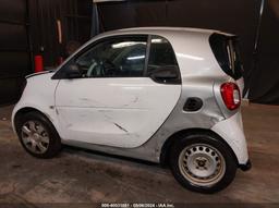 2016 SMART FORTWO PASSION/PRIME/PROXY/PURE White  Gasoline WMEFJ5DA8GK125190 photo #4