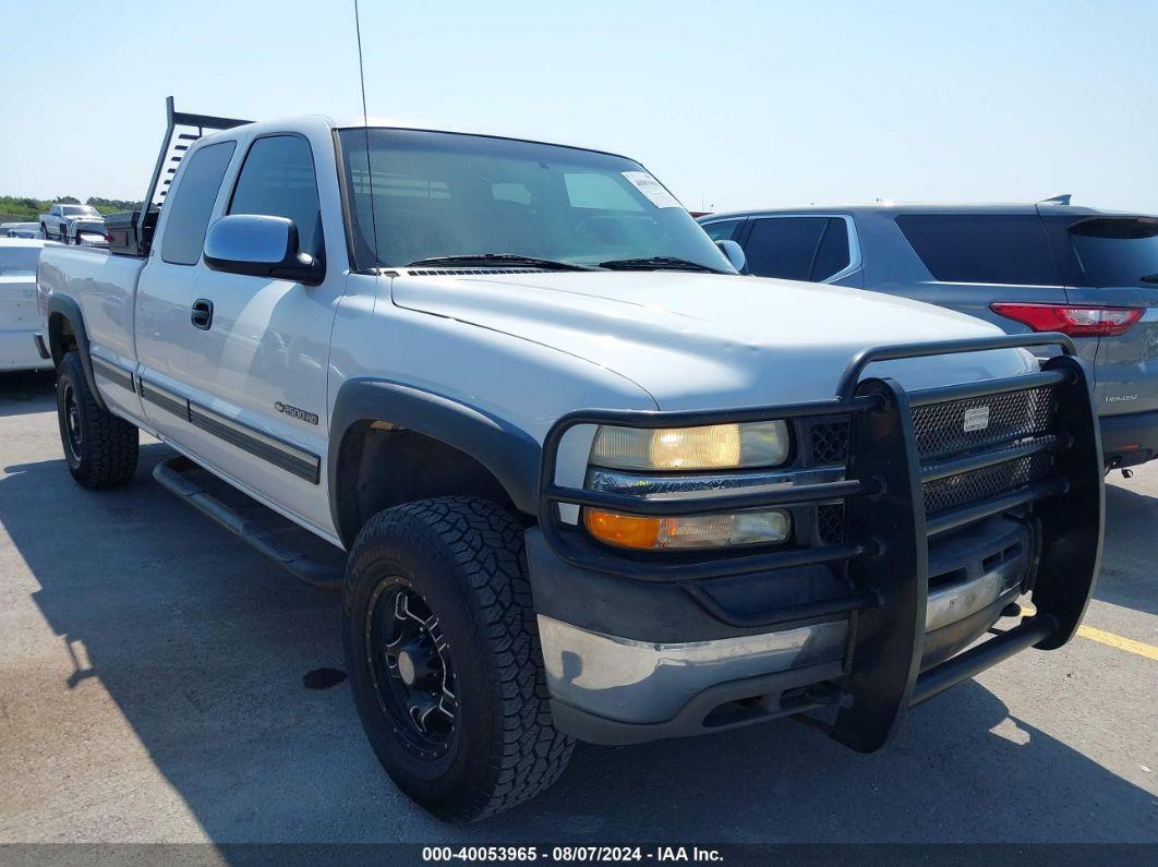 2001 CHEVROLET SILVERADO 2500HD LS White  Gasoline 1GCHK29U31E201006 photo #1