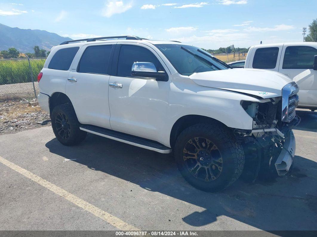 2013 TOYOTA SEQUOIA LIMITED 5.7L V8 White  Flexible Fuel 5TDJW5G19DS085468 photo #1