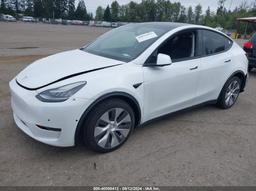 2020 TESLA MODEL Y LONG RANGE DUAL MOTOR ALL-WHEEL DRIVE White  Electric 5YJYGDEE4LF016749 photo #3