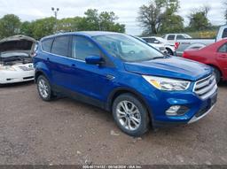 2017 FORD ESCAPE SE Blue  Gasoline 1FMCU9GD8HUC01272 photo #2